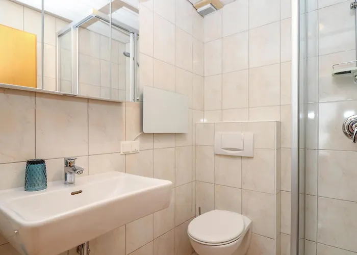 Διαμέρισμα In *